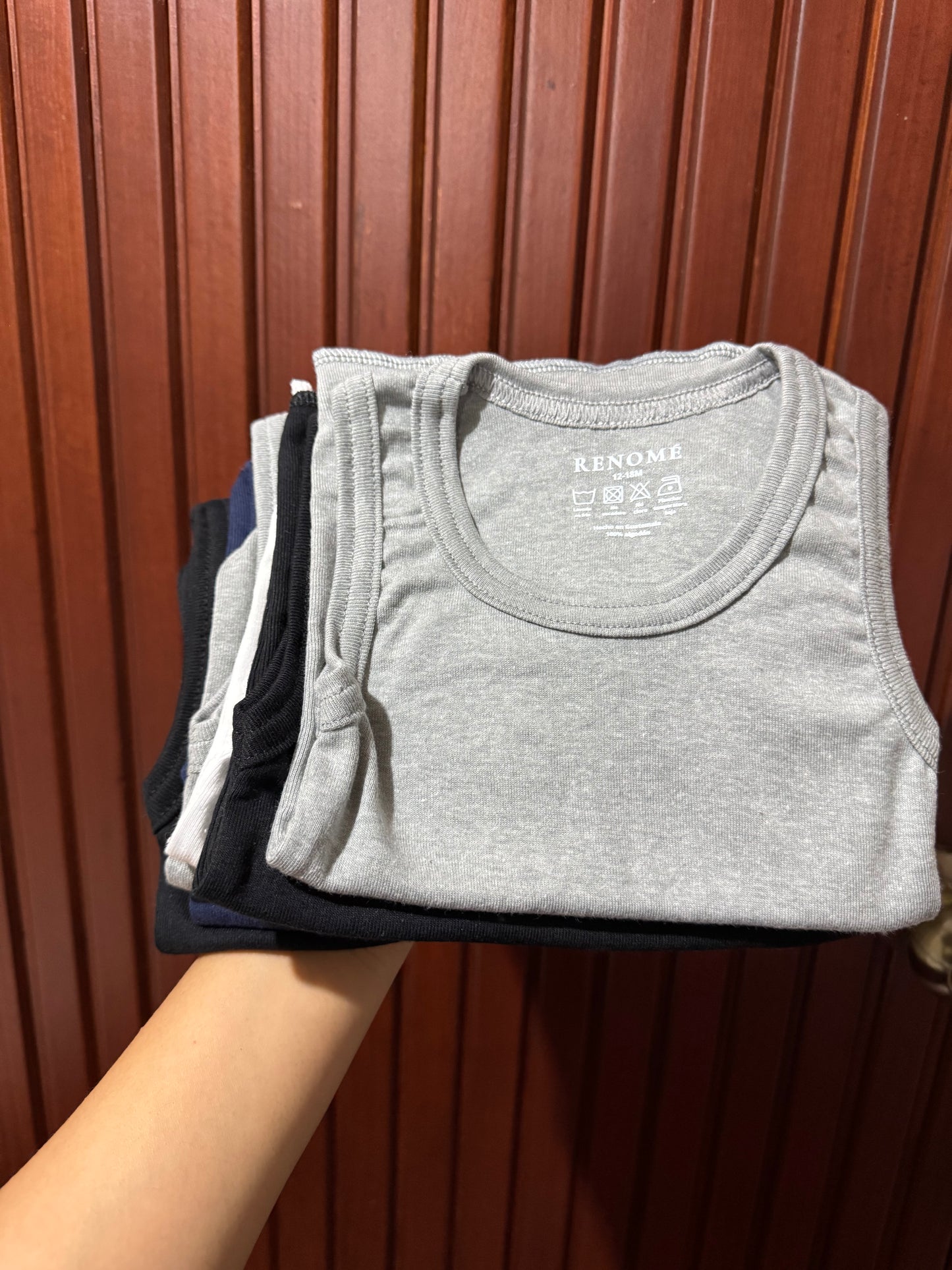 Set de 6 camisetas interiores - colores básicos para niño