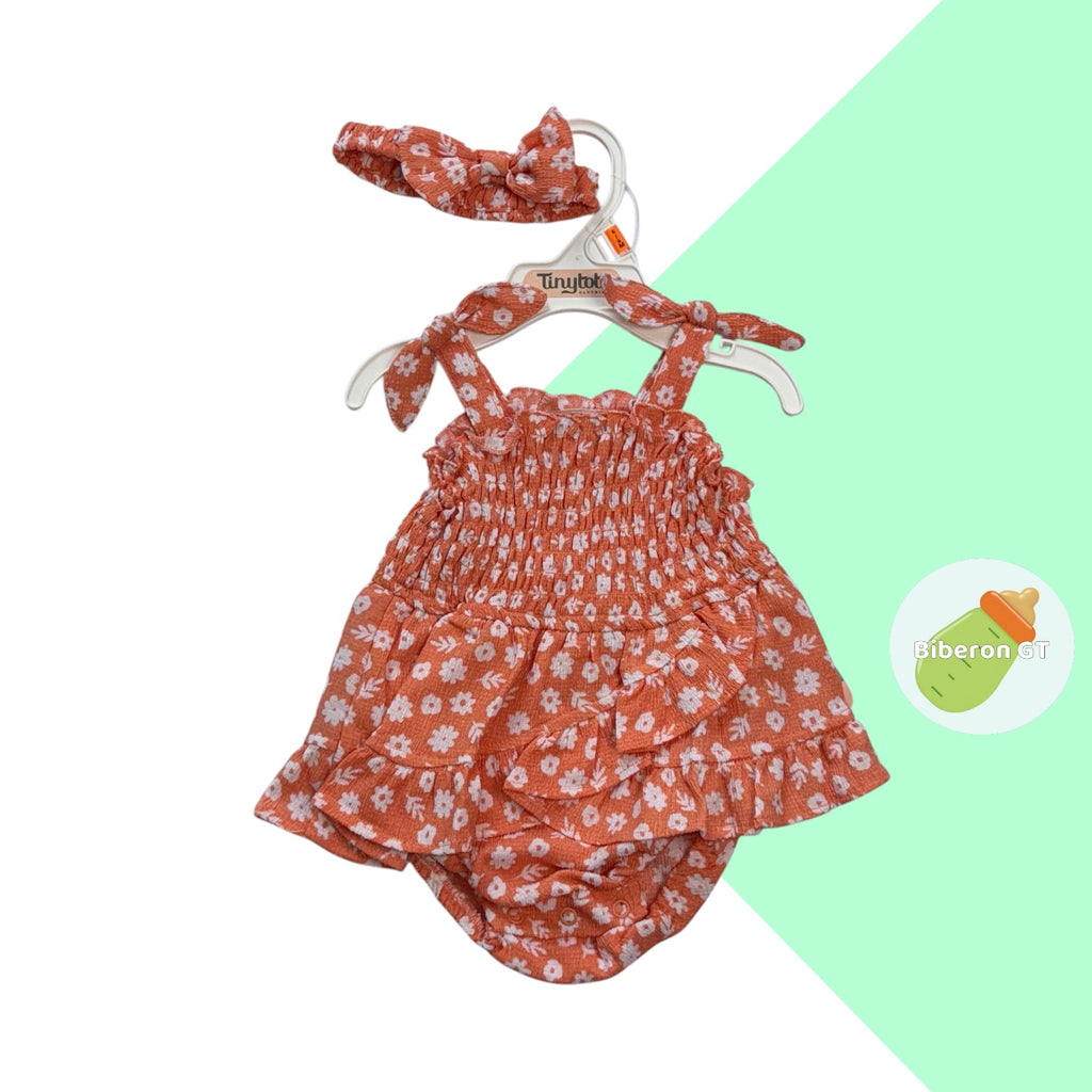 Vestido naranja de flores